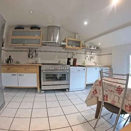 Gites Spacieux Avec Jardin *