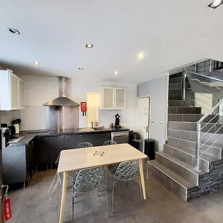 Spacieux Avec Jardin Holiday home Cherisey