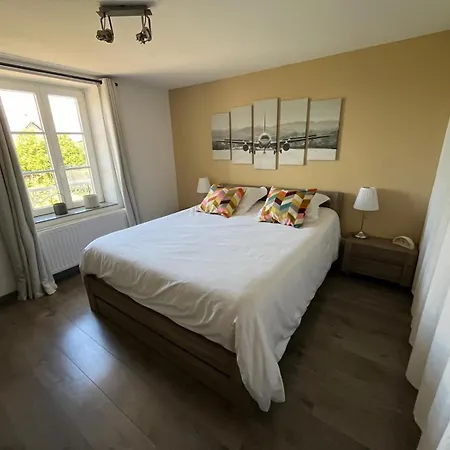 Gite De Cherisey Avec Jardin