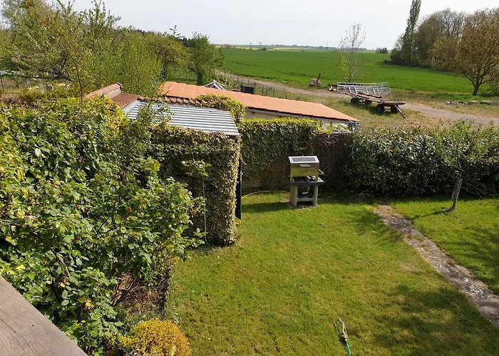 Spacieux Avec Jardin *