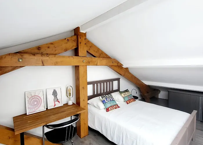 Dom wakacyjny Spacieux Avec Jardin Cherisey